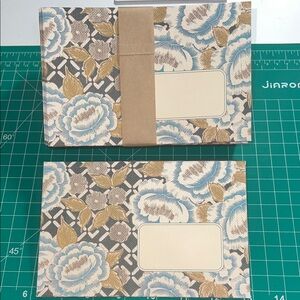 New Floral Gucci Stationery Set of 50 with Blue and Gold Accents